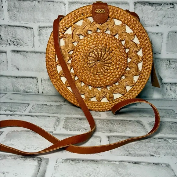Round Rattan Woven ATA Bali Bag Tan Crossbody Straw Bag NWT - Picture 2 of 11